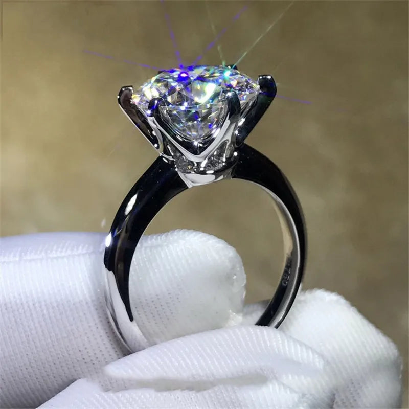 With Credentials White Gold Color Tibetan Silver Ring Classic 2.0ct Zirconia Diamand Wedding Band Women Gift Jewelry Accessories