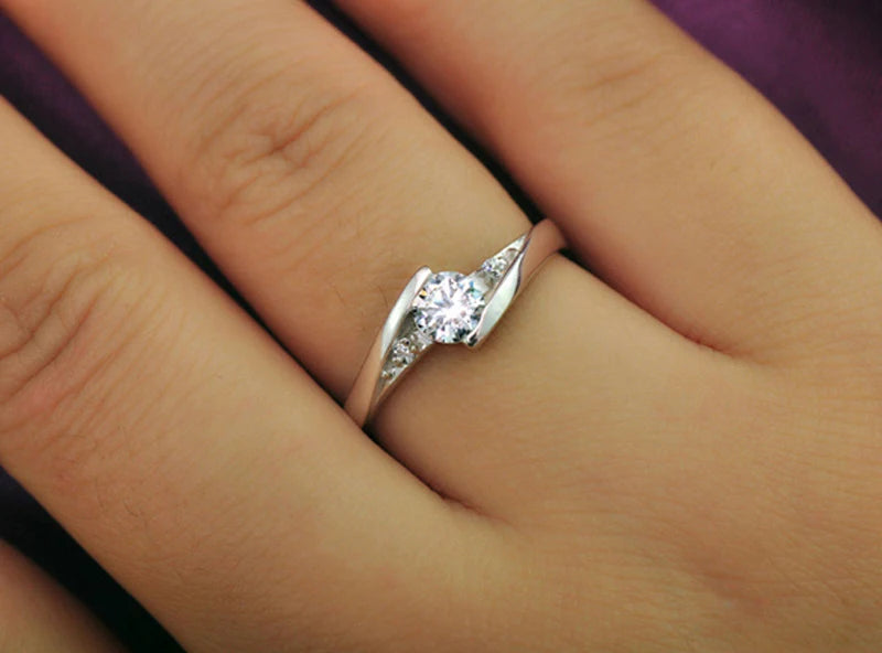 Never Fade White Gold Color Rings Women High Quality Zircon Ring Original Tibetan Silver Wedding Band Bridal Jewelry Accessories